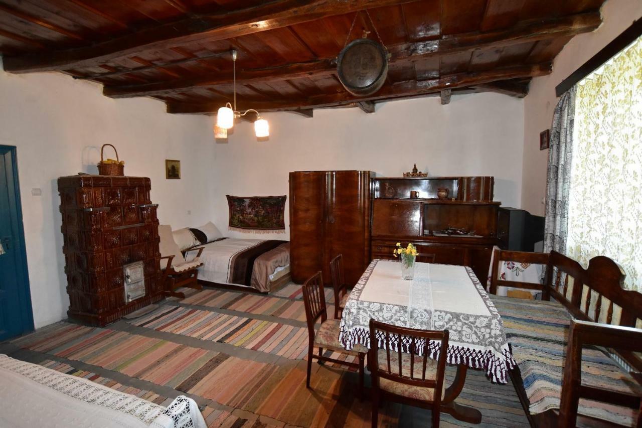 Casa Traditionala Ardeleana Madaras  Exterior foto